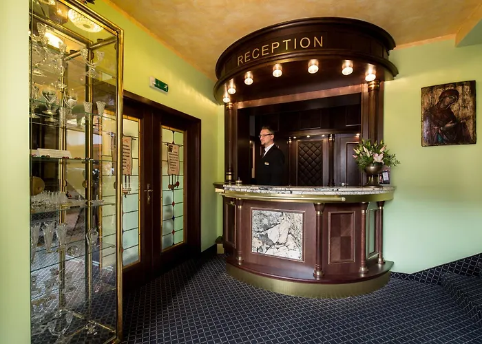 Hotel Selsky Dvur - Bohemian Village Courtyard Prag
