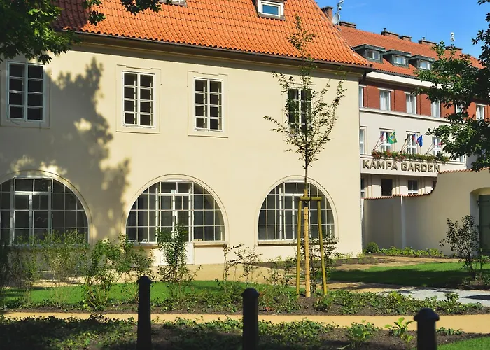 Pytloun Kampa Garden ueHotel Prag